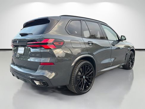 New 2026 BMW X5 xDrive40i w/ M Sport Package image 3