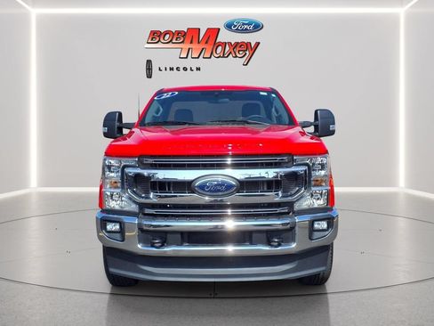 Used 2022 Ford F250 XLT w/ XLT Value Package AWD/4WD image 2