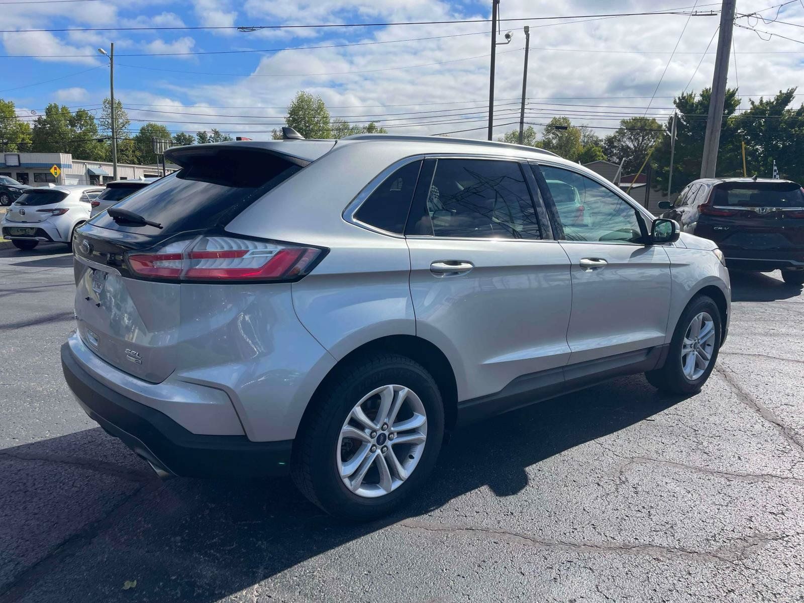 Used 2020 Ford Edge SEL AWD/4WD image 10