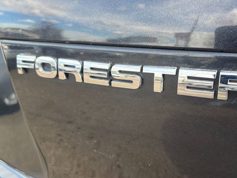 Used 2012 Subaru Forester 2.5X Premium w/ All-Weather Pkg image 24