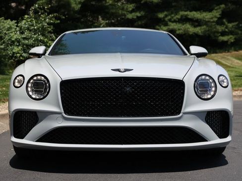 Used 2020 Bentley Continental GT image 3