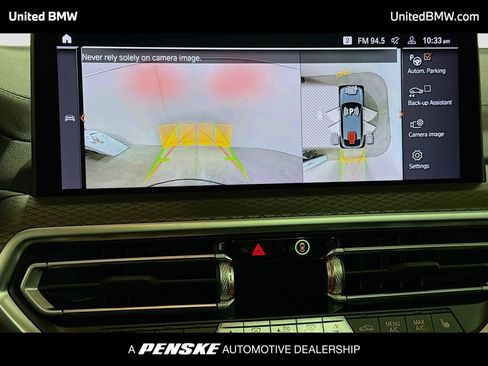 Used 2025 BMW X4 M40i image 9