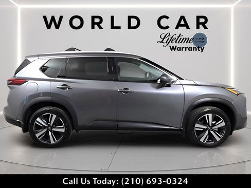 Used 2024 Nissan Rogue SL w/ SL Premium Package FWD image 9