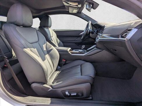 Used 2021 BMW 440i xDrive Coupe w/ Premium Package image 28