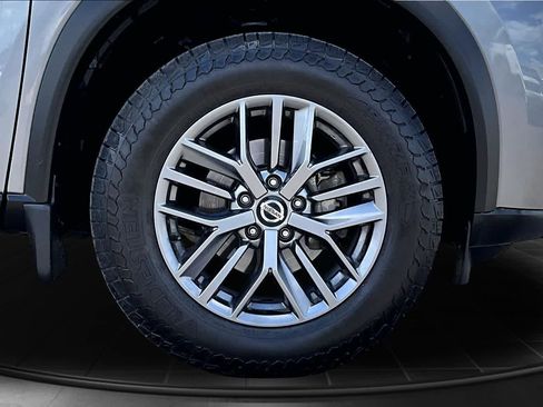 Used 2021 Nissan Rogue S AWD/4WD image 34