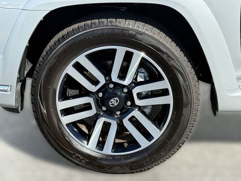 Used 2024 Toyota 4Runner Limited image 7