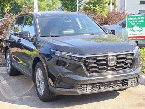 Certified 2026 Honda CR-V EX image 2