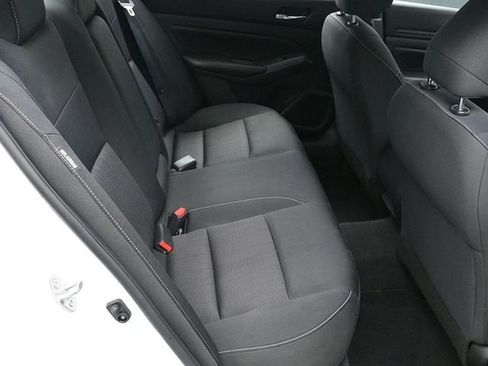 Used 2021 Nissan Altima 2.5 S image 11