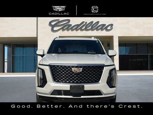 Used 2025 Cadillac Escalade ESV Premium Luxury w/ Touring Package AWD/4WD image 10