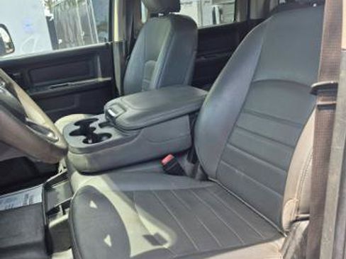 Used 2019 RAM 1500 Tradesman RWD image 12