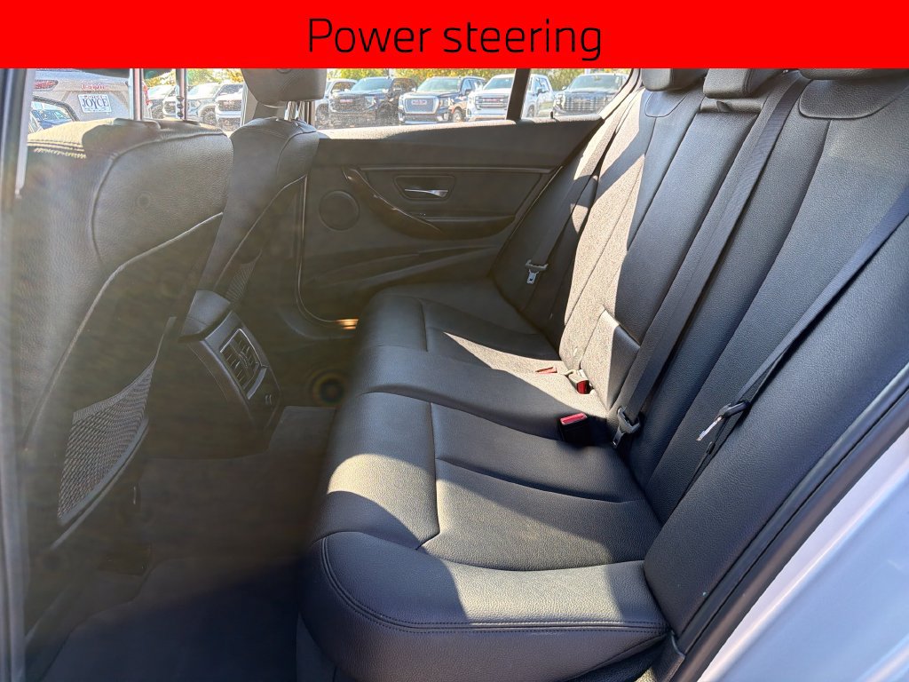 Used 2016 BMW 320i xDrive Sedan AWD/4WD image 26