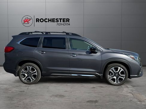 Used 2024 Subaru Ascent Touring AWD/4WD image 6