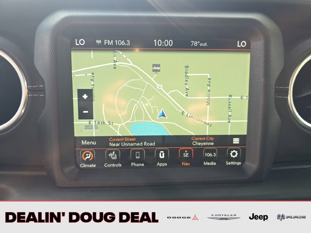 Used 2020 Jeep Gladiator Overland AWD/4WD image 19