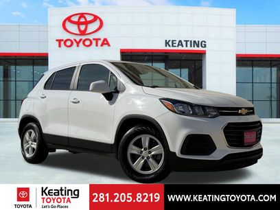 Used 2022 Chevrolet Trax LS w/ Tint and Cruise Package