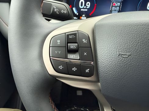 New 2026 Ford Explorer Active w/ Active Comfort Package AWD/4WD image 20