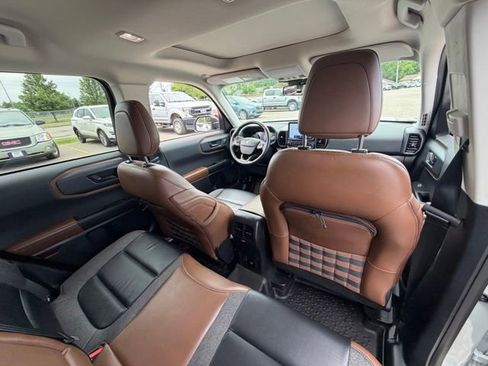 Used 2023 Ford Bronco Sport Outer Banks w/ Tech Package AWD/4WD image 33