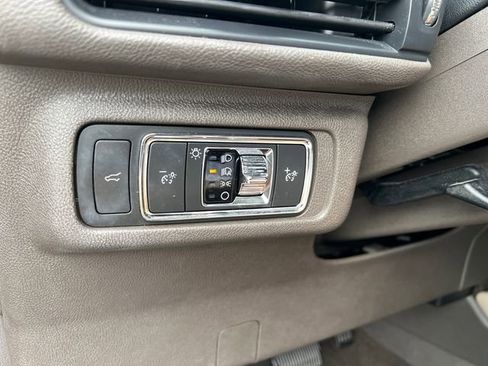 Certified 2022 Lincoln Corsair FWD image 34