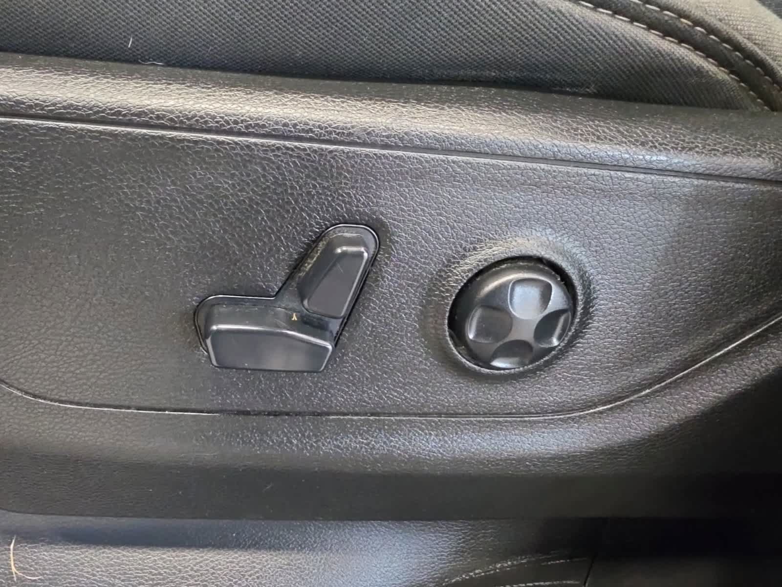 Used 2020 RAM 1500 Big Horn AWD/4WD image 16