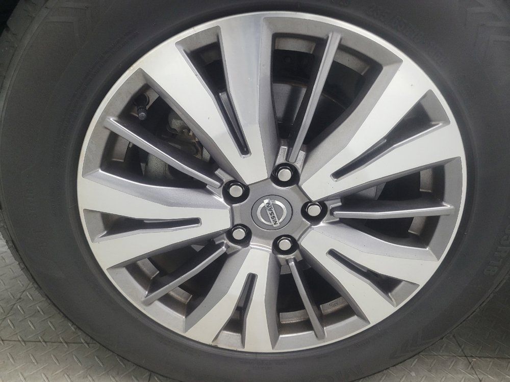 Used 2020 Nissan Pathfinder SV FWD image 31