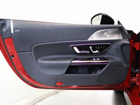 Used 2022 Mercedes-Benz SL 55 AMG 4MATIC image 20