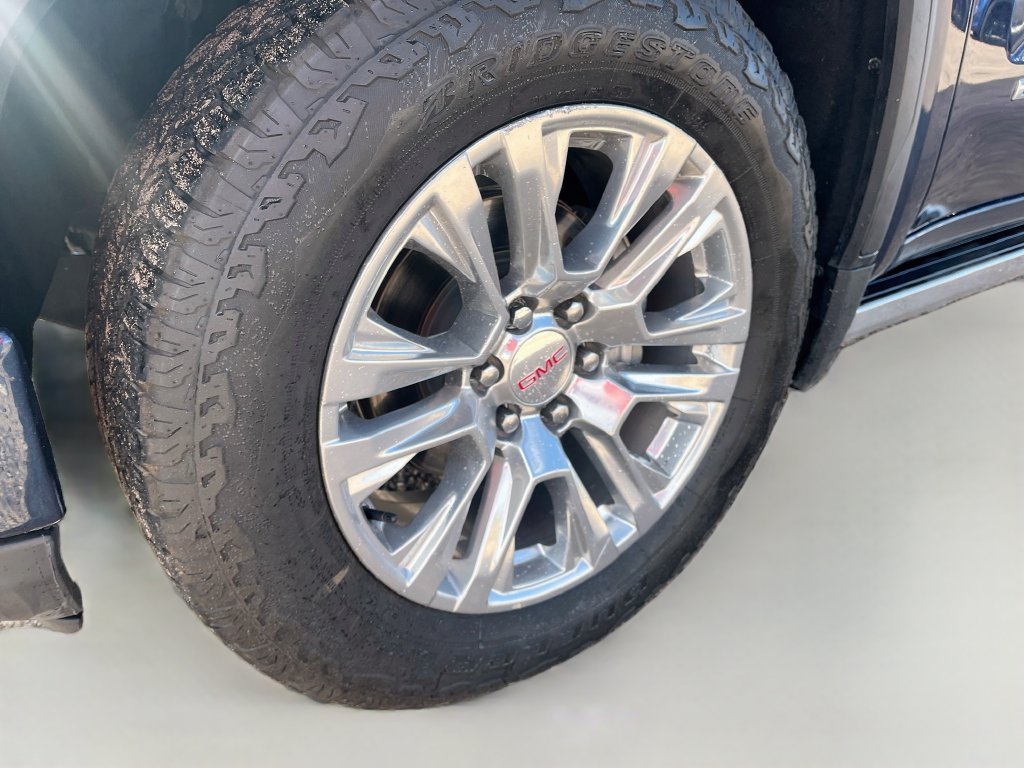 Used 2022 GMC Sierra 1500 Denali AWD/4WD image 32