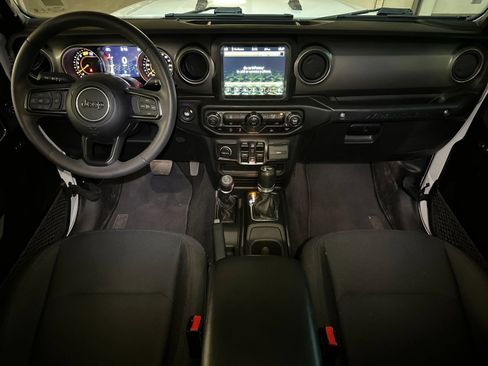 Used 2023 Jeep Wrangler Unlimited Sport AWD/4WD image 12