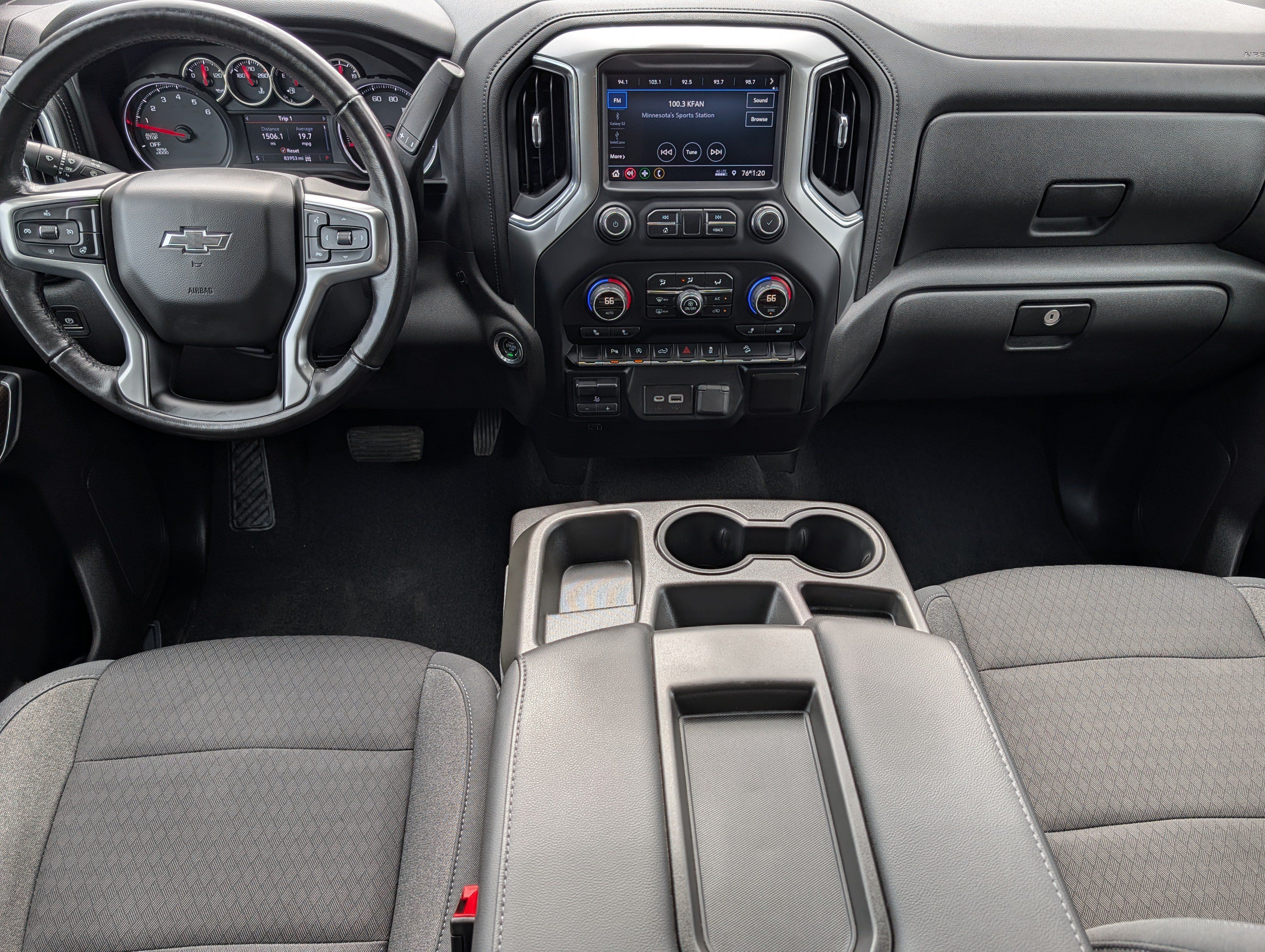 Used 2020 Chevrolet Silverado 1500 RST AWD/4WD image 10