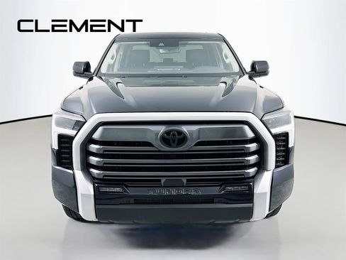 Used 2024 Toyota Tundra Limited w/ Power Package AWD/4WD image 3