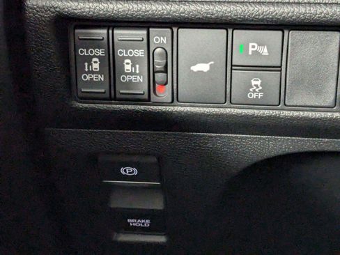 New 2026 Honda Odyssey Elite image 23