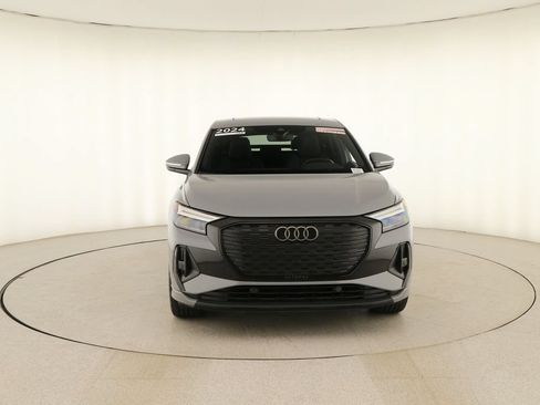 Certified 2024 Audi Q4 e-tron Premium Plus w/ Premium Plus AWD/4WD image 11