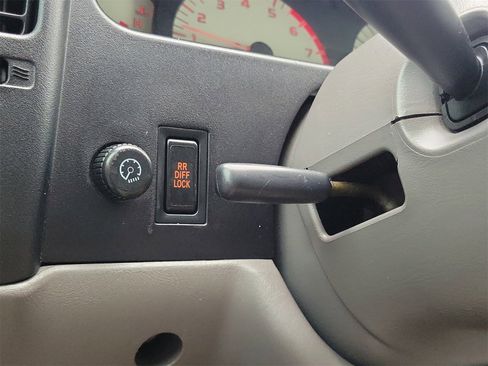 Used 2004 Toyota Tacoma PreRunner image 26