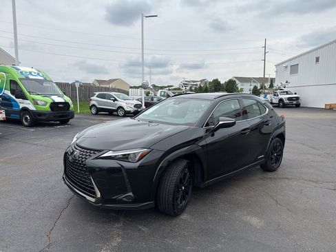 Used 2021 Lexus UX 250h w/ Premium Package AWD/4WD image 42