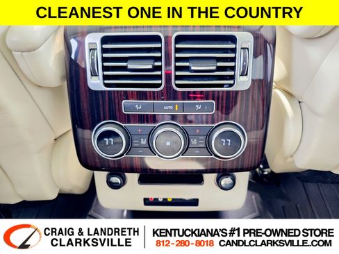 Used 2016 Land Rover Range Rover HSE image 16