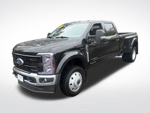 Used 2024 Ford F450 XLT AWD/4WD image 3
