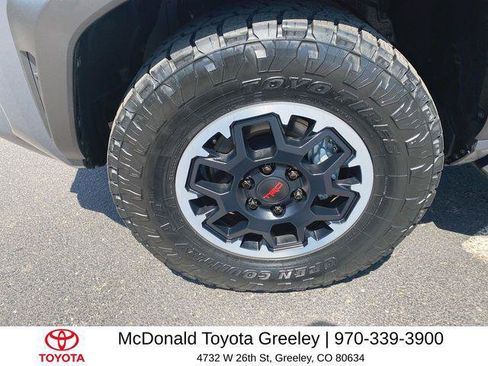 Certified 2025 Toyota 4Runner TRD Off-Road AWD/4WD image 10