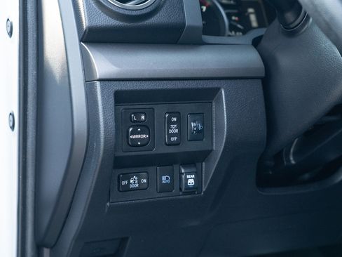 Used 2021 Toyota Tundra SR5 image 34