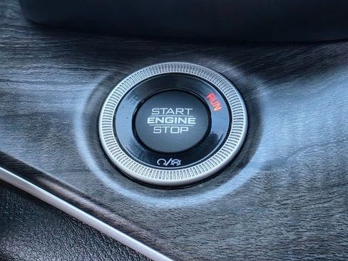 Used 2023 Jeep Grand Cherokee 4WD 4xe image 29