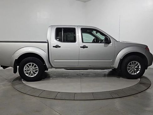 Used 2019 Nissan Frontier SV w/ Value Truck Package image 7