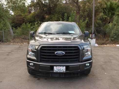 Used 2017 Ford F150 XL w/ Equipment Group 101A Mid RWD image 2