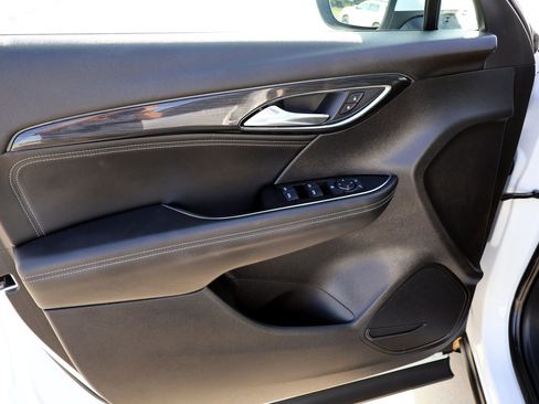 Used 2022 Buick Envision Preferred w/ Safety Package FWD image 15