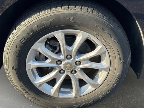 Used 2020 Chevrolet Equinox LT FWD image 9