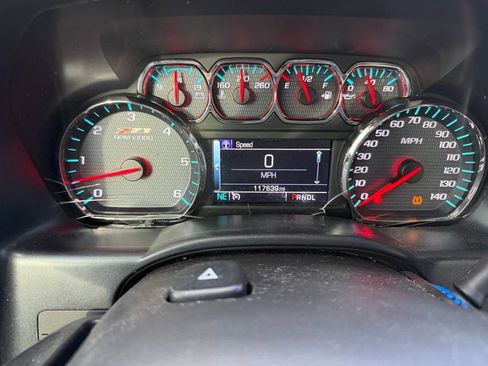 Used 2018 Chevrolet Silverado 1500 LT w/ All Star Edition AWD/4WD image 9