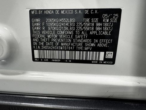 Certified 2025 Acura ADX AWD image 22