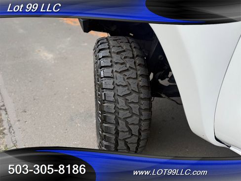 Used 2012 Toyota Tacoma PreRunner w/ SR5 Pkg image 30