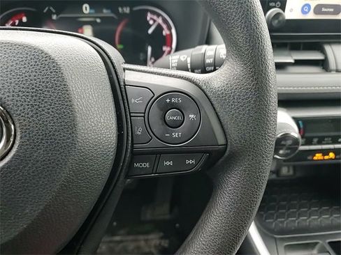 Certified 2025 Toyota RAV4 XLE image 17