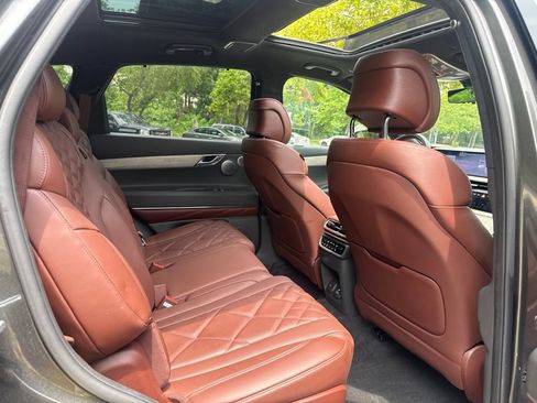 Used 2025 Genesis GV80 3.5T Prestige AWD/4WD image 33
