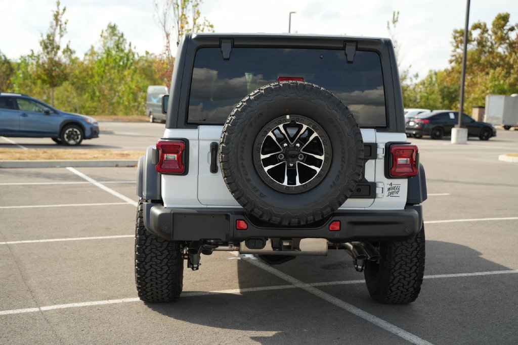 New 2027 Jeep Wrangler Unlimited Rubicon 392 AWD/4WD image 6