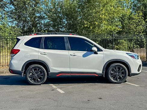 Used 2019 Subaru Forester Sport AWD/4WD image 2
