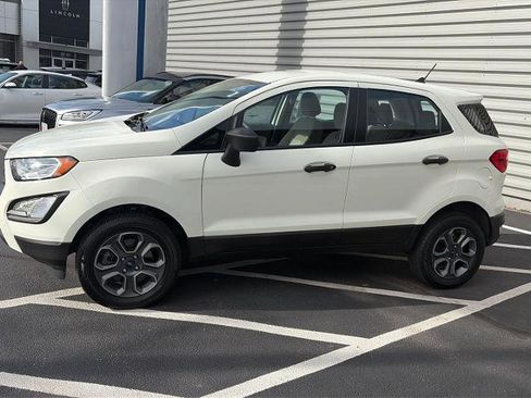 Certified 2020 Ford EcoSport S image 2