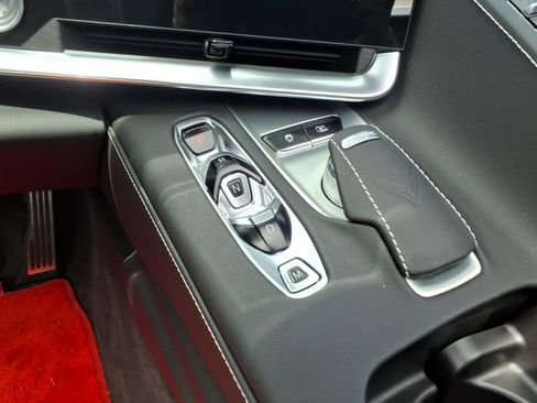 Used 2022 Chevrolet Corvette Stingray Preferred Conv w/ Z51 Performance Package RWD image 20